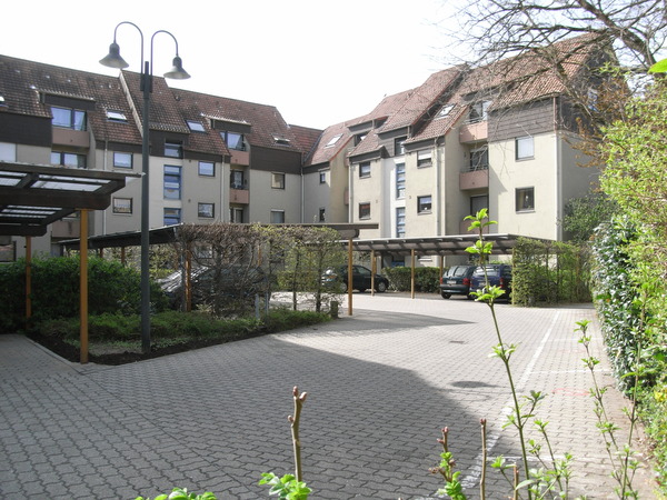 2 Zimmer, Küche, Bad, Loggia, Stellplatz, 3.OG rechts - Foto 2