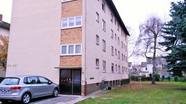 3 Zimmer, Küche, Dusche, Balkon, 2.OG rechts - Photo 2